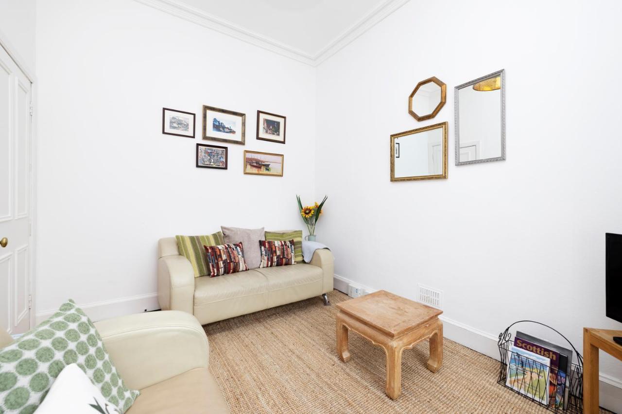 Joivy Cosy Flat In The Heart Of Edinburgh Apartment Bagian luar foto