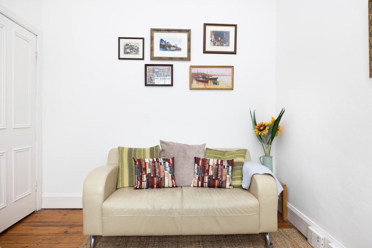 Joivy Cosy Flat In The Heart Of Edinburgh Apartment Bagian luar foto